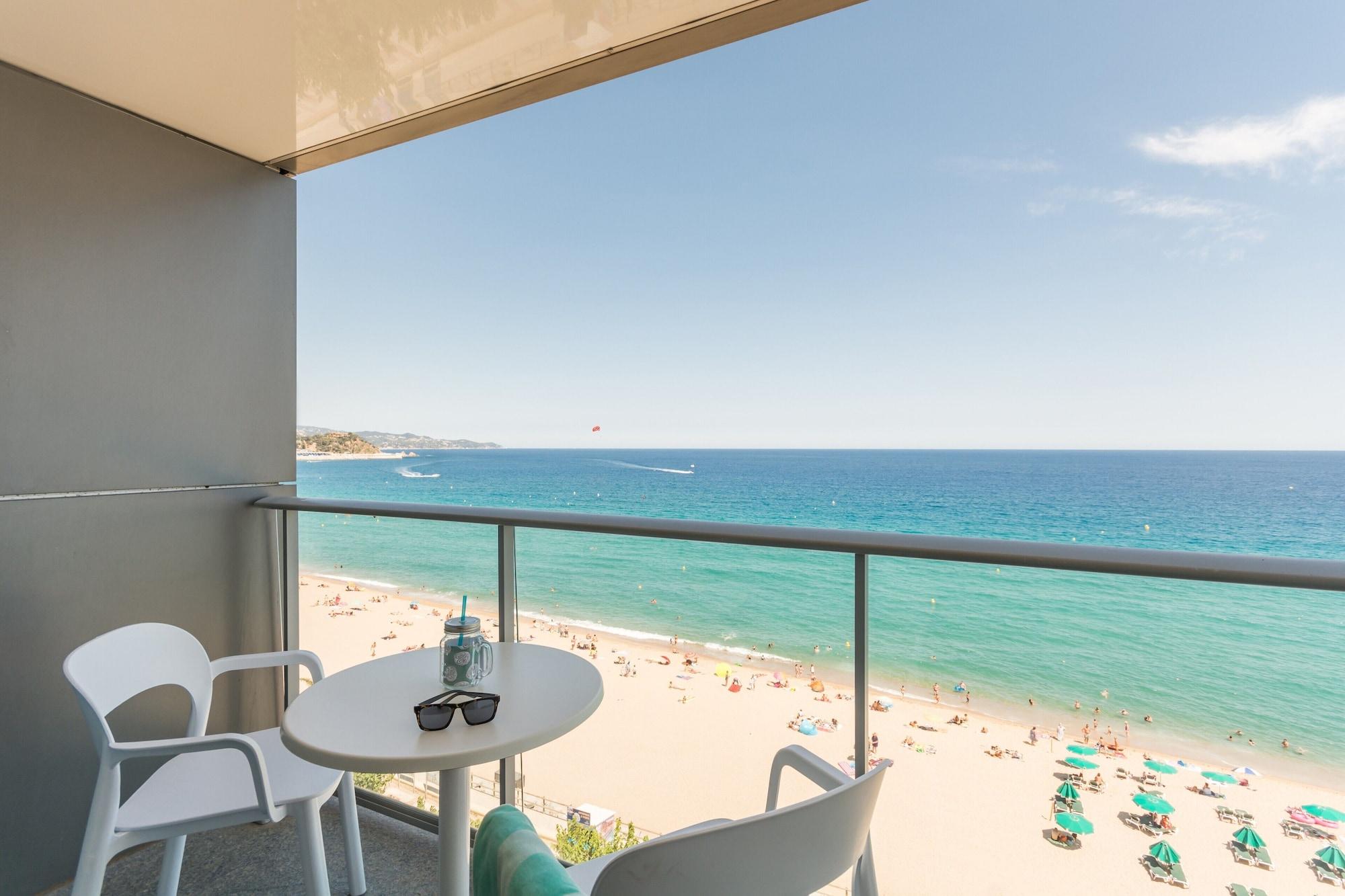 Pierre & Vacances Blanes Playa Exterior photo